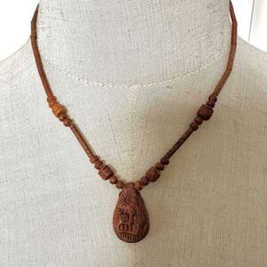 Peruvian wood beaded pendant necklace